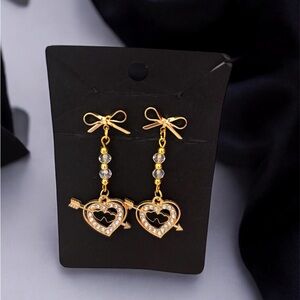 Chic Gold Heart and Arrow Earrings
